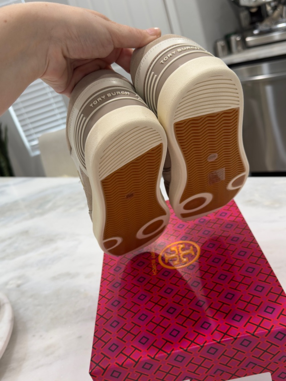 Tory Burch Beige  leather Logo Low-Top Sneakers - Picture 6 of 10